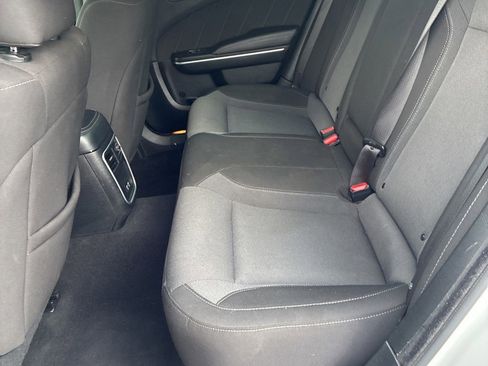 Used 2022 Dodge Charger SXT image 7