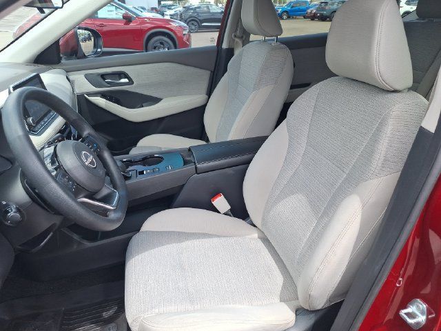 Certified 2023 Nissan Rogue SV FWD image 10