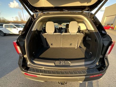 New 2026 Ford Explorer Active w/ Active Comfort Package image 24