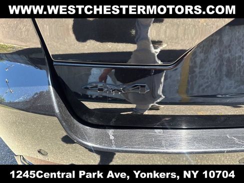 Used 2023 Jeep Grand Cherokee Limited w/ Luxury Tech Group II AWD/4WD image 8