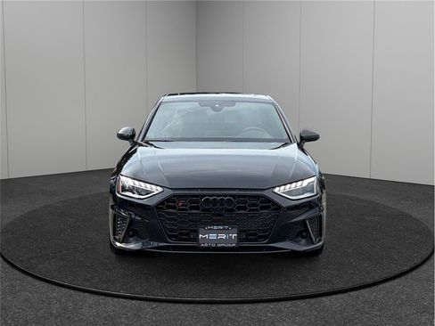 Used 2023 Audi S4 Prestige w/ Prestige Package image 3