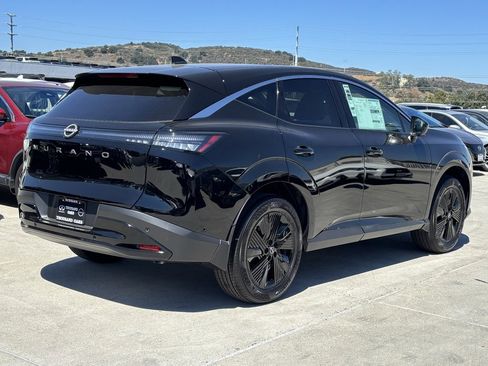 New 2025 Nissan Murano SV image 3