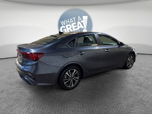 Certified 2023 Kia Forte LXS w/ LXS Technology Package image 3