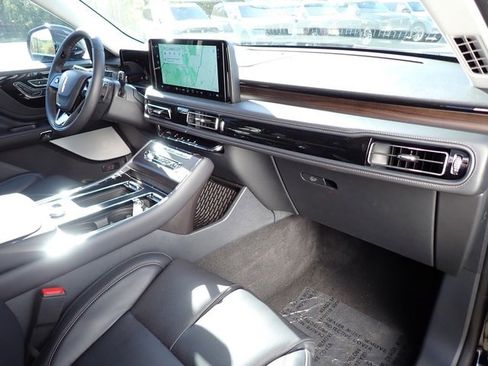 New 2025 Lincoln Aviator Reserve w/ Equipment Group 201A image 12