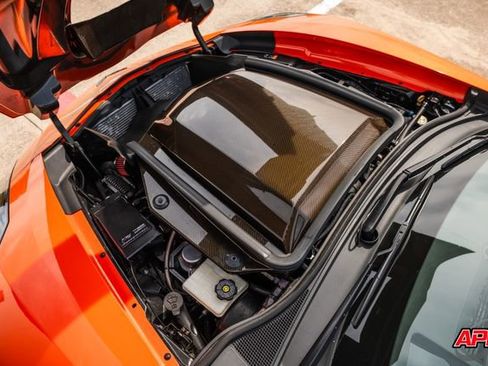 Used 2019 Chevrolet Corvette ZR1 RWD image 2