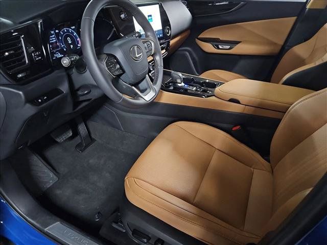 Used 2025 Lexus NX 250 FWD w/ Cold Area Package image 10