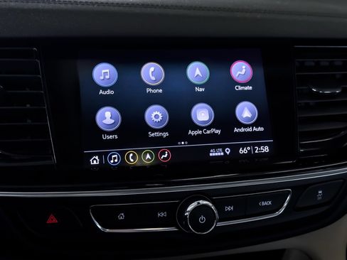 Used 2019 Buick Regal Essence w/ Driver Confidence Package I image 45