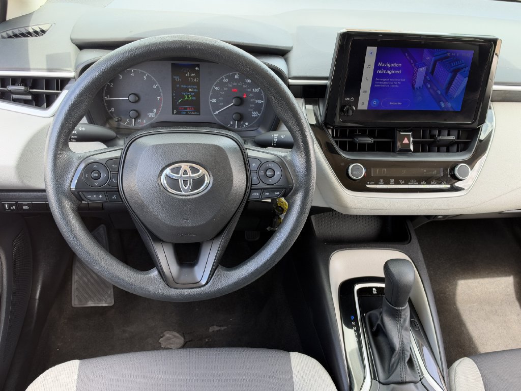 Used 2024 Toyota Corolla LE FWD image 12