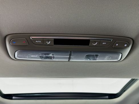 Used 2025 Kia Telluride S image 27