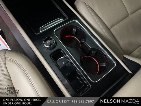 Used 2022 Lincoln Corsair FWD w/ Premium Package image 25