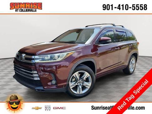 Used 2018 Toyota Highlander Limited FWD image 2