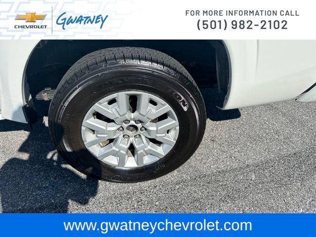 Used 2024 Nissan Frontier SV w/ SV Convenience Package AWD/4WD image 10