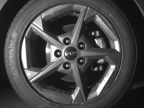 Used 2025 Kia K4 FWD image 13