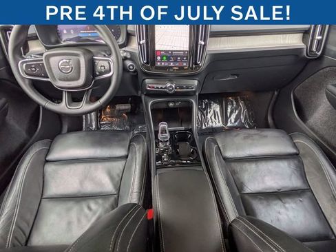 Certified 2023 Volvo XC40 B5 Plus w/ Protection Package Premier AWD/4WD image 26