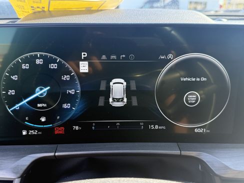 Certified 2024 Kia Telluride SX Prestige X-Pro image 12