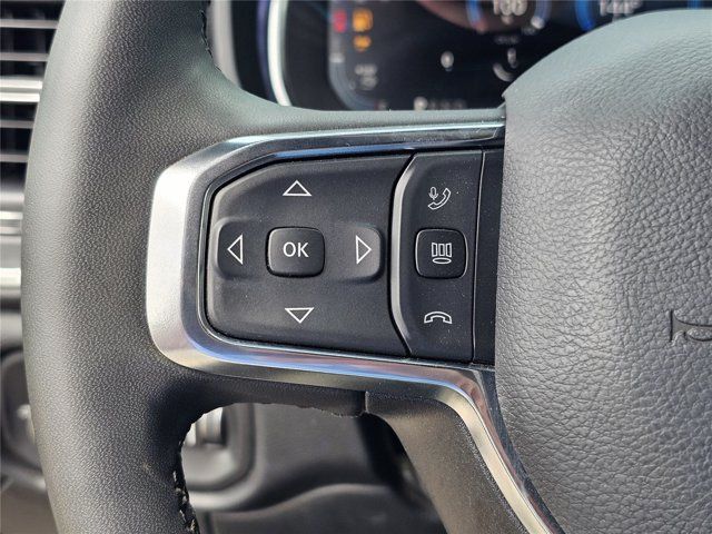 Used 2026 RAM 2500 Laramie AWD/4WD image 22