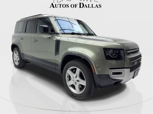 Used 2022 Land Rover Defender 110 SE image 2