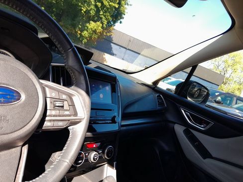 Used 2019 Subaru Forester Premium AWD/4WD image 18