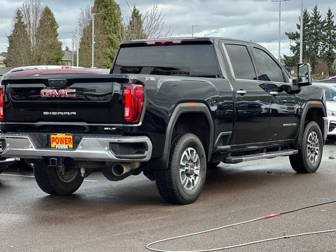 Used 2023 GMC Sierra 3500 SLT w/ Gooseneck/5TH Wheel Package image 4
