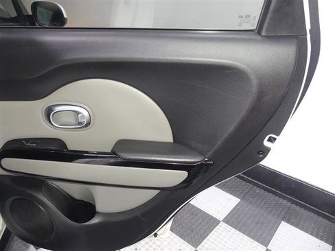 Used 2019 Kia Soul + w/ Audio Package image 25