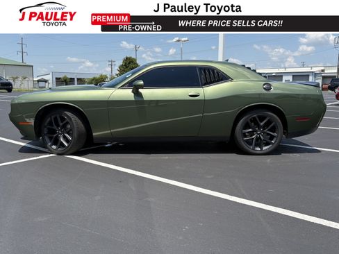 Used 2023 Dodge Challenger SXT w/ Blacktop Package RWD image 2