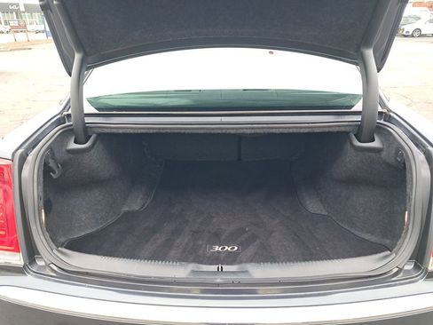 Used 2016 Chrysler 300 C image 26