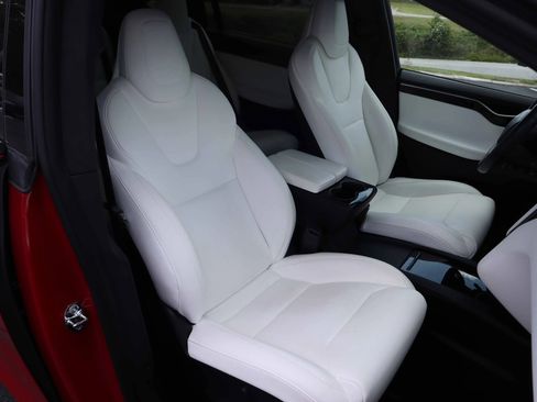 Used 2019 Tesla Model X Long Range AWD/4WD image 7