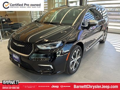 Certified 2024 Chrysler Pacifica Pinnacle w/ Trailer Tow Group