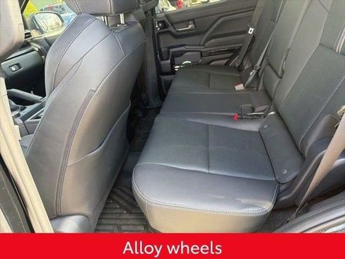 Used 2025 Toyota 4Runner Limited image 27