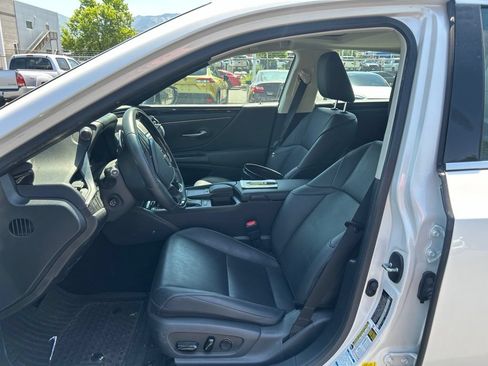 Used 2021 Lexus ES 250 w/ Premium Package AWD/4WD image 15