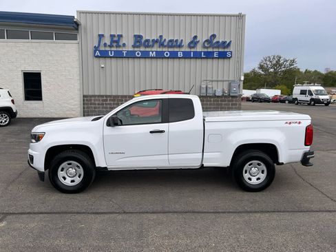 Used 2017 Chevrolet Colorado W/T w/ WT Convenience Package AWD/4WD image 6
