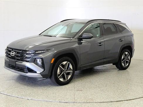 Used 2025 Hyundai Tucson SEL AWD/4WD image 3