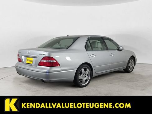 Used 2005 Lexus LS 430 RWD image 5