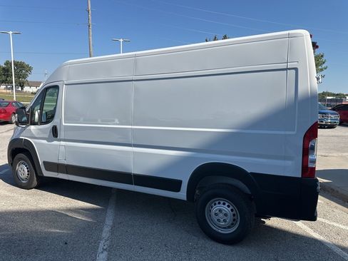 New 2026 RAM ProMaster 2500 w/ Convenience Group image 21