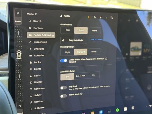 Used 2024 Tesla Model X image 21