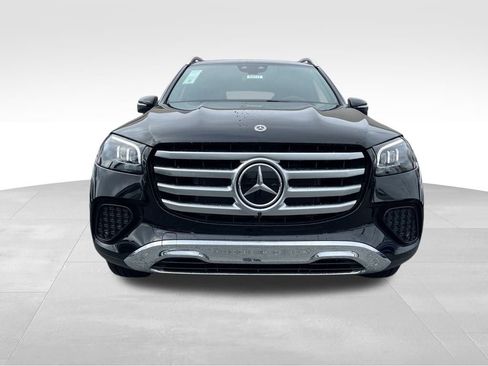 New 2025 Mercedes-Benz GLS 450 4MATIC image 3