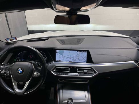 Used 2021 BMW X5 xDrive45e w/ Executive Package AWD/4WD image 10