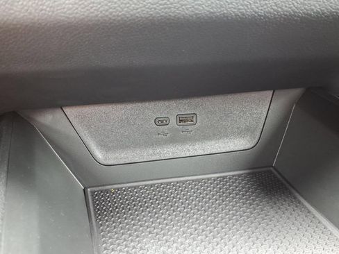 New 2026 Chevrolet Equinox RS FWD image 25