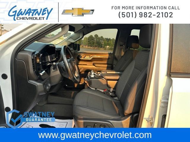 Used 2024 Chevrolet Silverado 1500 RST w/ Z71 Off-Road Package AWD/4WD image 24