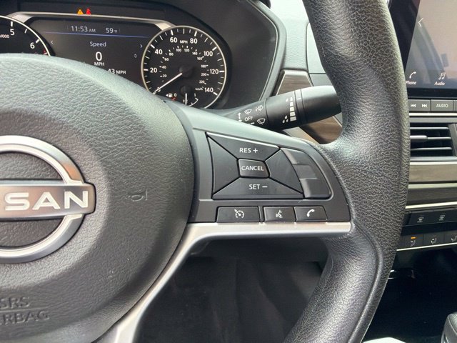 Used 2024 Nissan Altima 2.5 SV FWD image 28