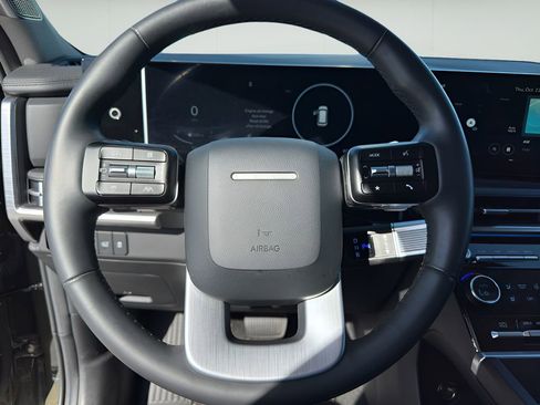 Used 2024 Hyundai Santa Fe Limited image 14