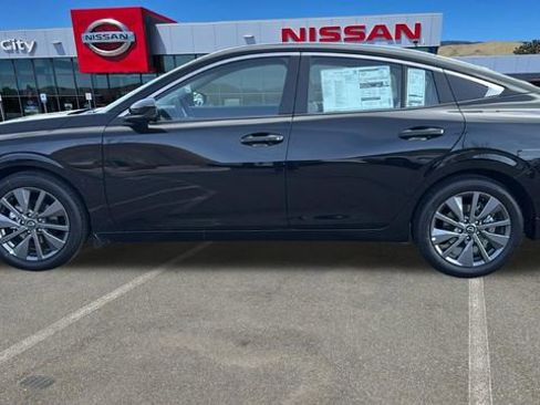 New 2026 Nissan Sentra SL w/ Floor Mat Package image 6