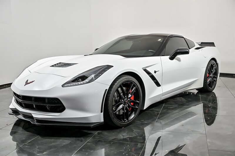 Used 2016 Chevrolet Corvette Stingray Coupe w/ Battery Protection Package RWD image 5