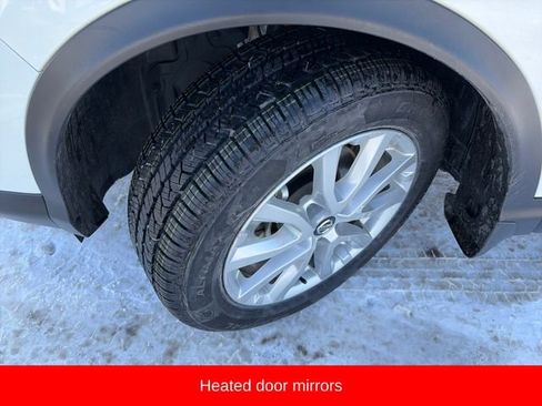 Used 2022 Nissan Rogue Sport SV w/ Technology Package image 16