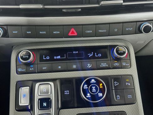 Used 2025 Hyundai Palisade SEL AWD/4WD image 24