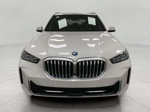 New 2026 BMW X5 xDrive40i w/ Premium Package AWD/4WD image 12