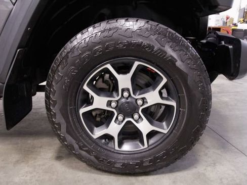 Used 2022 Jeep Wrangler Unlimited Rubicon image 13