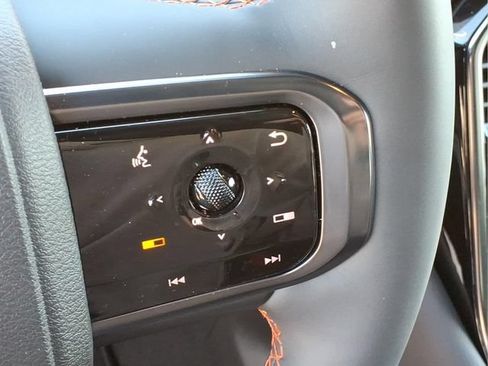 Used 2026 Nissan Armada PRO-4X AWD/4WD image 19