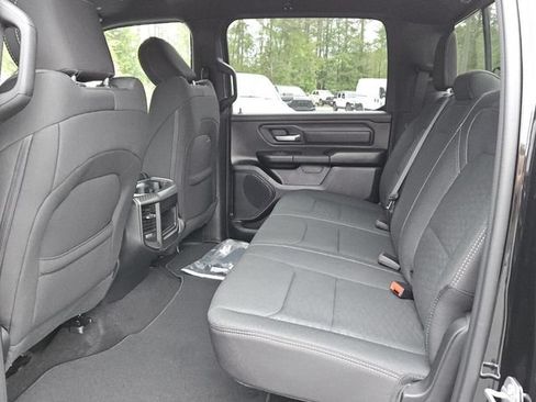 New 2026 RAM 1500 Express AWD/4WD image 11
