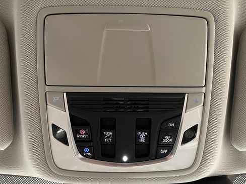 New 2026 Acura RDX w/ Technology Package image 9